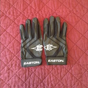 batting gloves